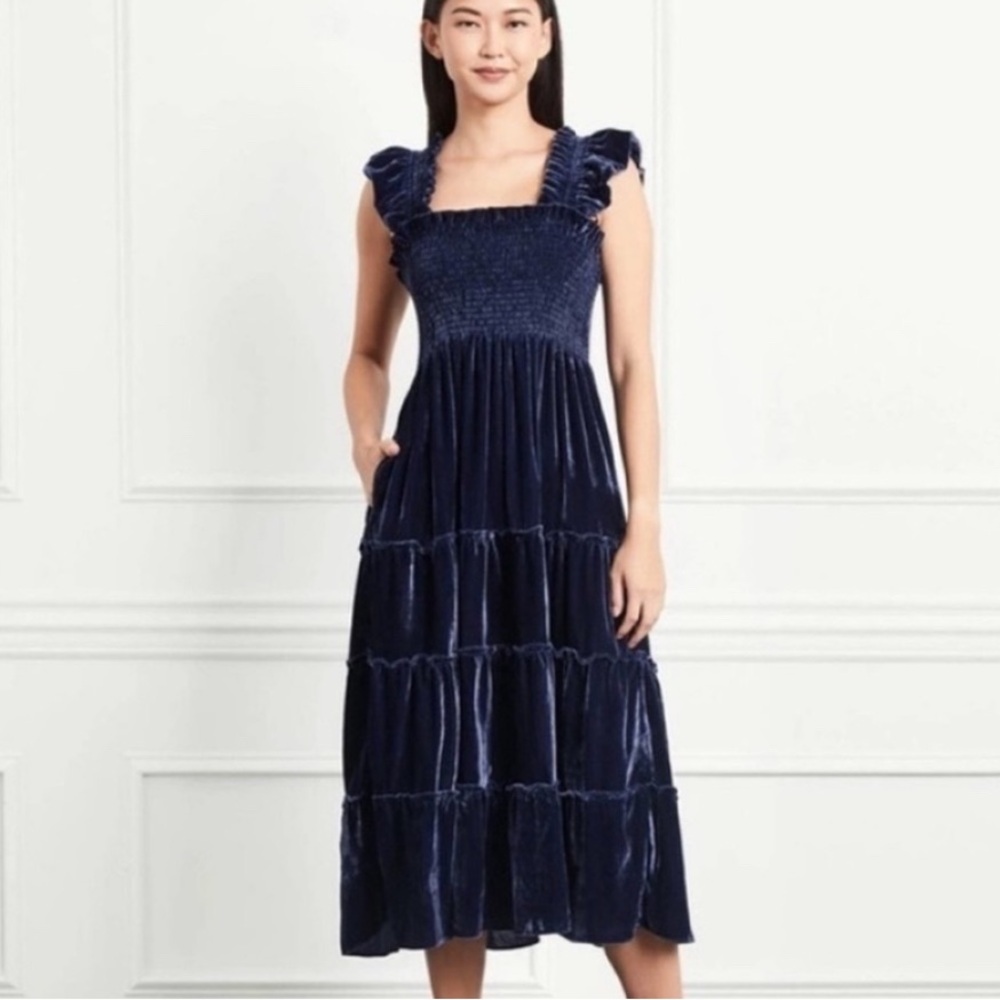 Hill House Nap Dress (Navy Blue Velvet)